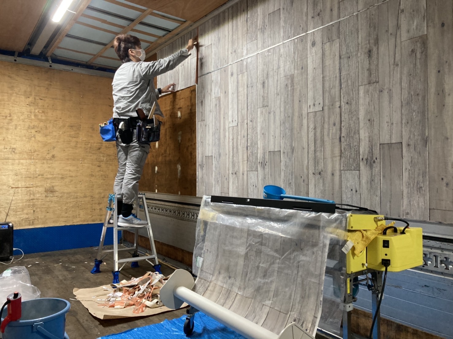 クロス貼り替え